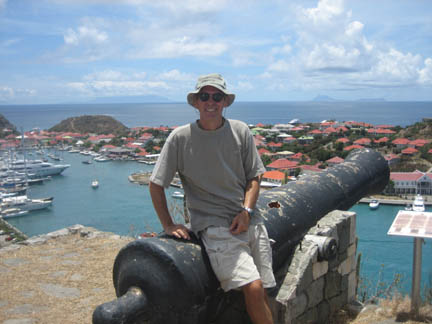 Photo20060416StBartsGustavia.jpg - 46485 Bytes