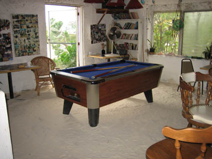 Photo20060518BAMikePoolTable.jpg - 47565 Bytes